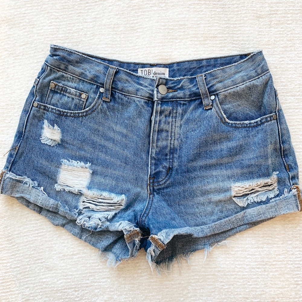 TOBI MID-RISE DENIM SHORTS
